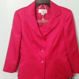 Le Suit jacket and skirt